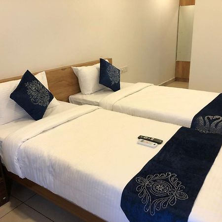 Hotel Amulya Regency Bayappanhalli Dış mekan fotoğraf