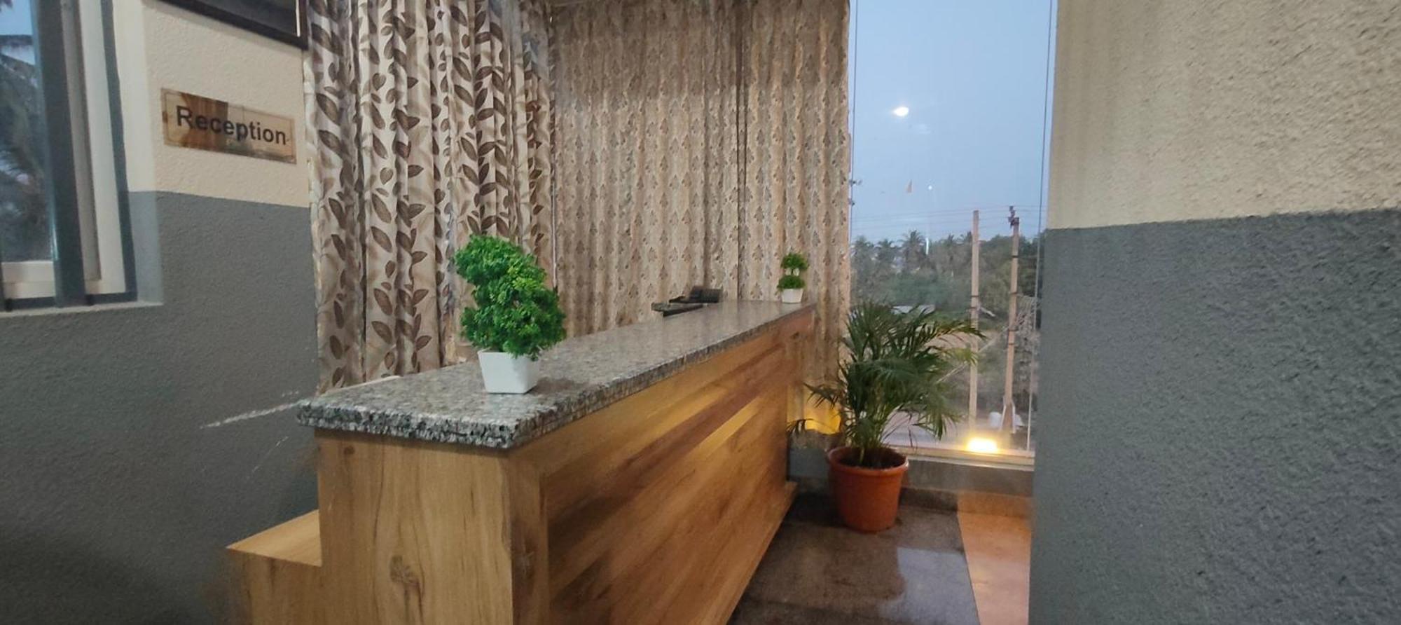 Hotel Amulya Regency Bayappanhalli Dış mekan fotoğraf