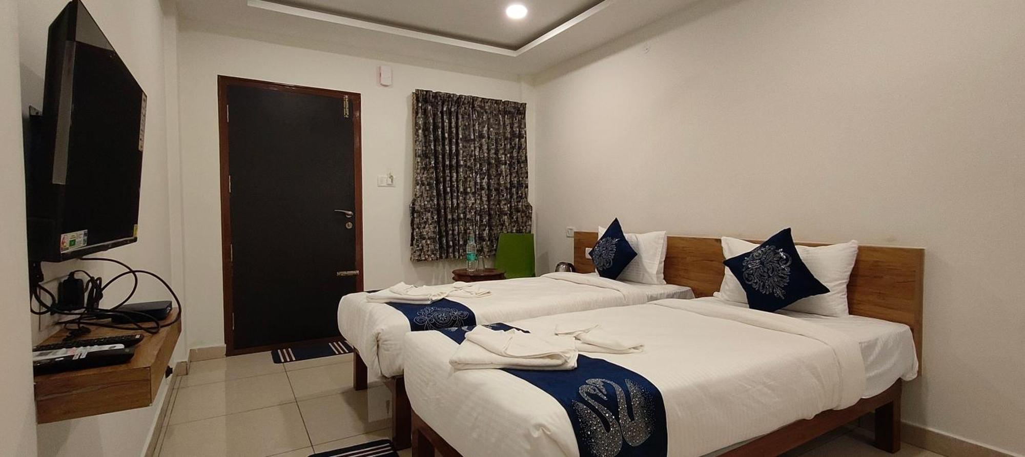 Hotel Amulya Regency Bayappanhalli Dış mekan fotoğraf